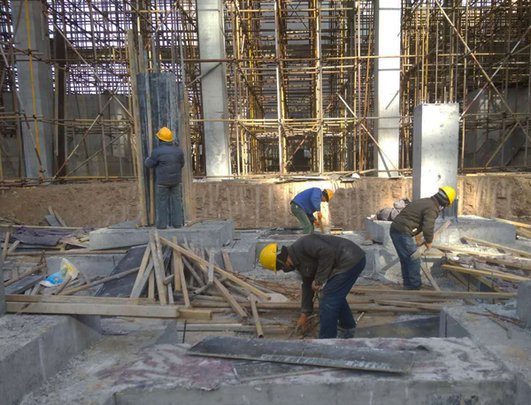 1582338880473785.jpeg 脫硫復(fù)工1.jpg