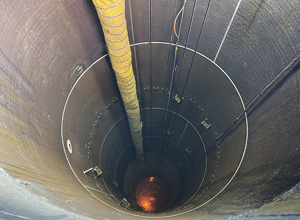 1605776868350509.jpeg 檢修風(fēng)采6.jpg