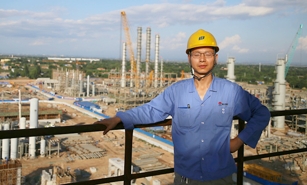 1619310024883621.jpeg 對(duì)未來(lái)充滿(mǎn)信心的李曉鋒.jpeg