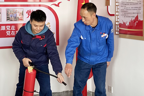 1637482039780828.jpeg 黨日活動(dòng)1.jpg