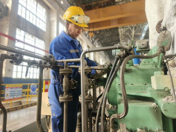 1698373658965849.jpeg 王百強.jpg