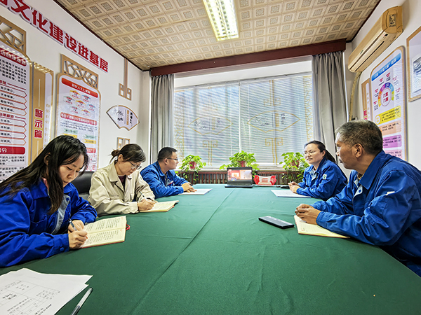 1698807050978965.jpeg 1合照.jpg