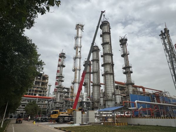 1714540289276436.jpeg 精餾塔檢修.jpg