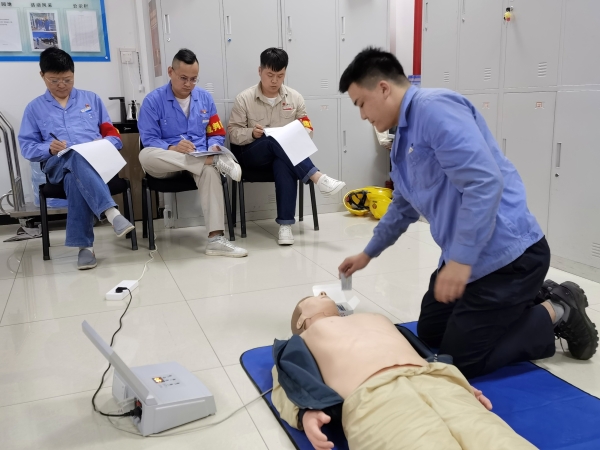 1718258491762599.jpeg 6.12心肺復(fù)蘇比賽現(xiàn)場(chǎng)選手.jpg