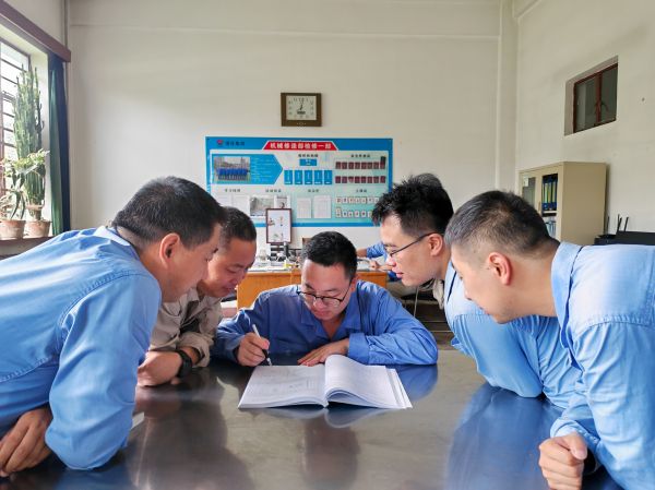 1724028105560578.jpeg 利用空余時間探討懂會能技能知識——機泵軸對中公式.jpg