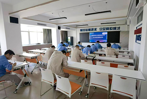 1724630975433444.jpeg 崗位競(jìng)聘圖片2.jpg