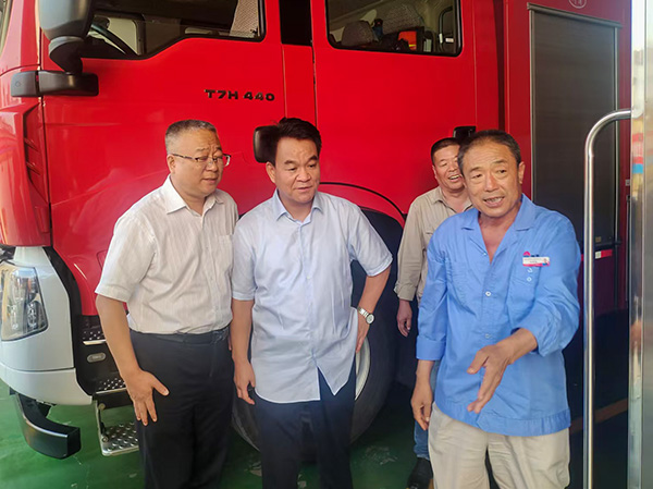 1726277621315969.jpeg 9月13日陜煤集團第五督導檢查組深入公司開展三季度安全生產大檢查暨“雙節(jié)”前安全檢查紀實3.jpg