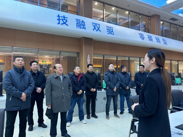 1734502866232239.jpeg 12.17陜煤集團(tuán)總經(jīng)理助理李厚志一行到彬州公司督導(dǎo)調(diào)研安全生產(chǎn)工作 附圖2.jpg