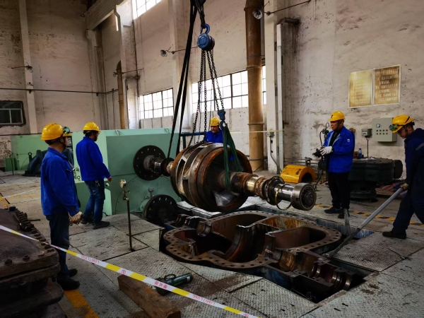 101744245475806392.jpg 451循環(huán)泵吊轉(zhuǎn)子.jpg