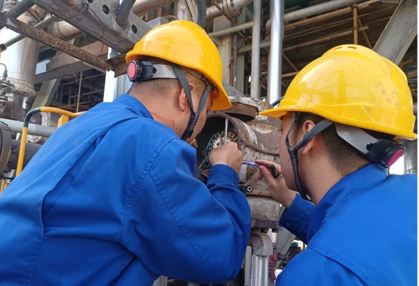 111744331244306084.jpg 電動閥電氣控制線拆除.jpg