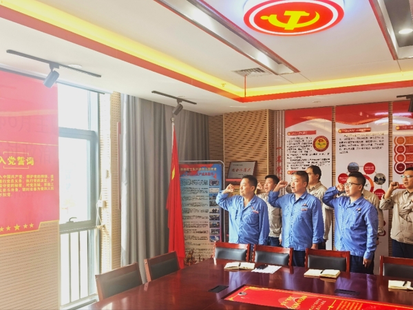 191750321017115577.jpg 6.19 重溫誓言憶初心 書香礪行擔使命 附圖1.jpg