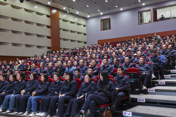 061762419300192049.jpg 4E8A7886 600.jpg